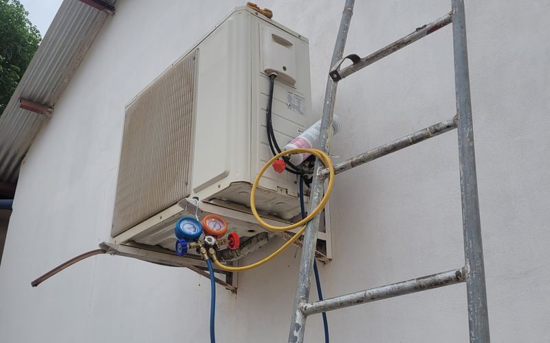 Mantenimiento e instalación de aire acondicionado split